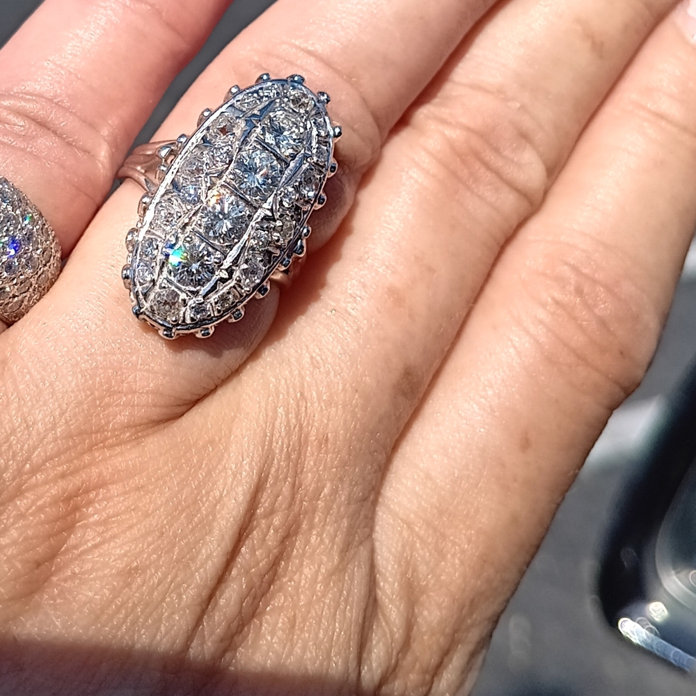 AUTHENIC ESTATE CLUSTER DIAMOND RING SZ 7 14k wte gold